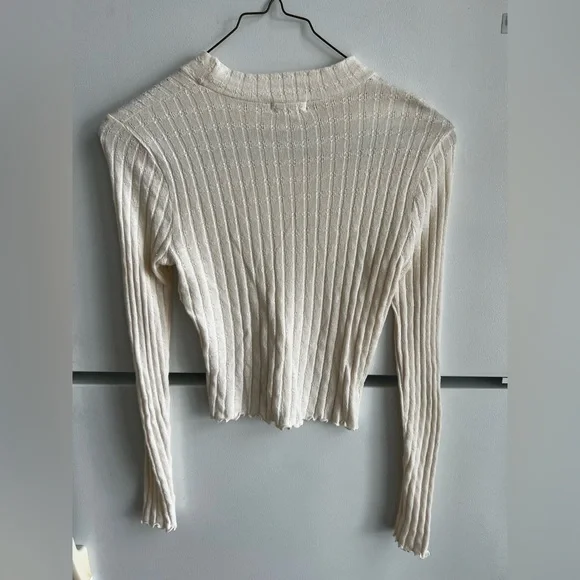 CLEARANCE Women’s Ribbed Cream Colored Long Sleeve Lettuce Trim Shirt - Picture 2 of 6